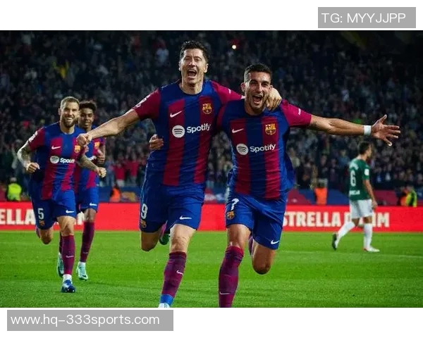 罗马与巴塞罗那欧冠杯巅峰对决历史回顾与精彩瞬间分析 罗马与巴塞罗那欧冠杯巅峰对决历史回顾与精彩瞬间分析